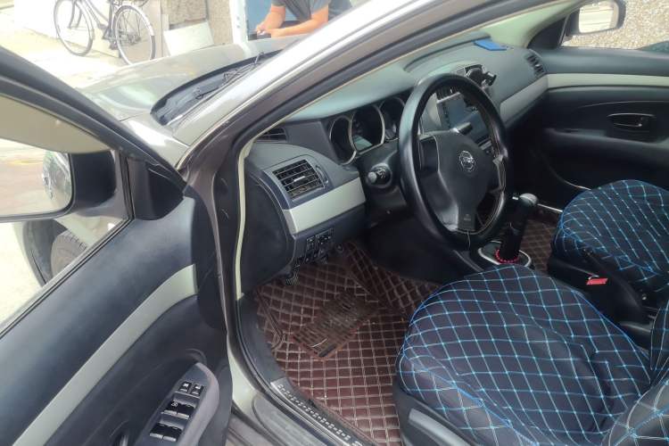 Used Nissan Sylphy 2016 Classic 1.6XE Manual Leading Edition Driver Seat