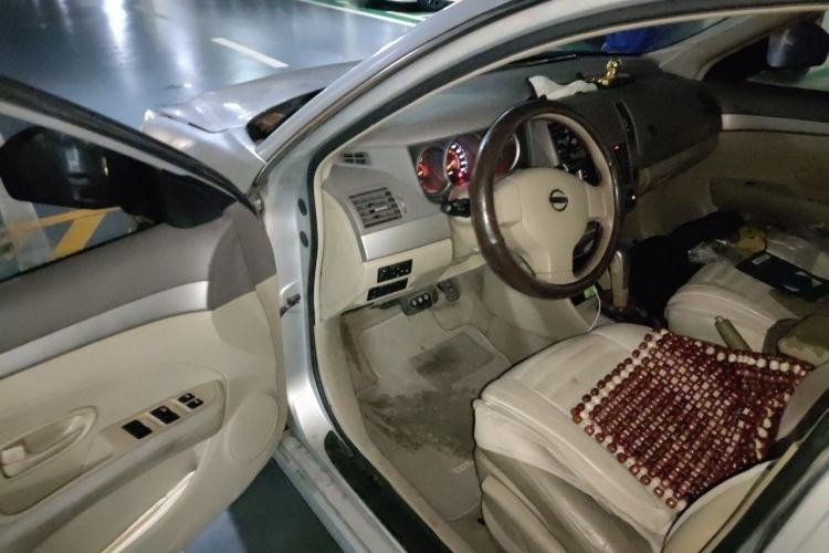 Used Nissan Sylphy 2016 Classic 1.6XE Automatic Leading Edition Driver Seat