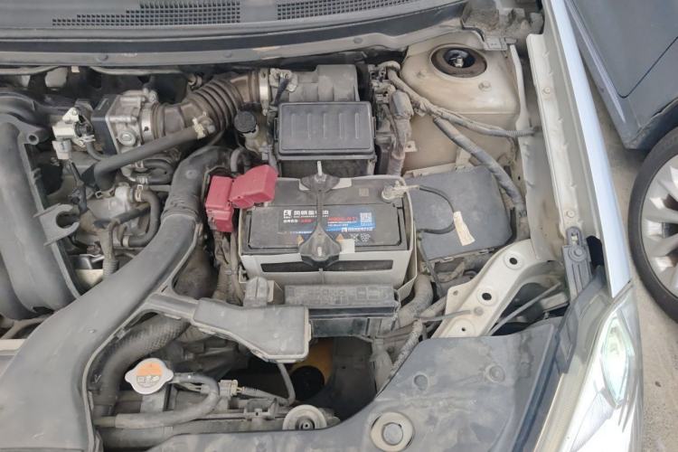 Used Nissan Sylphy 2016 Classic 1.6XE Manual Comfort Edition Engine Bay Left
