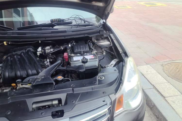 Used Nissan Sylphy 2016 Classic 1.6XE Manual Leading Edition Engine Bay Left