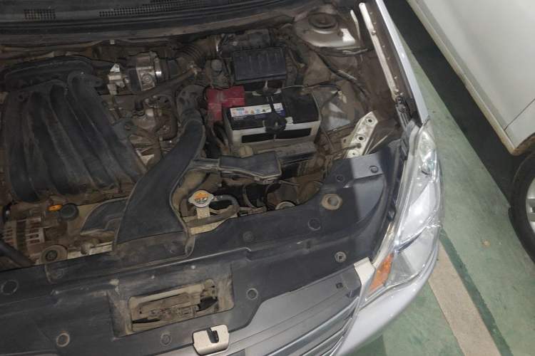 Used Nissan Sylphy 2016 Classic 1.6XE Manual Comfort Edition Engine Bay Left