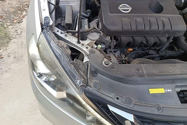 Used Nissan Sylphy 2016 1.6 XL CVT Deluxe Edition Engine Bay Right