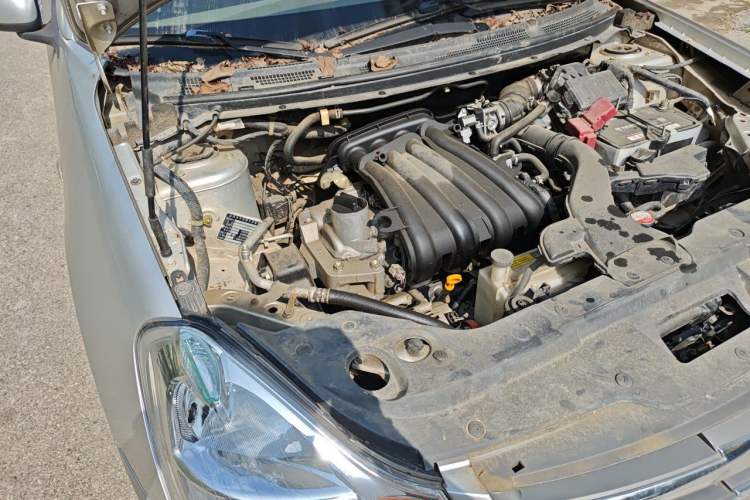 Used Nissan Sylphy 2016 Classic 1.6XE Manual Comfort Edition Engine Bay Right