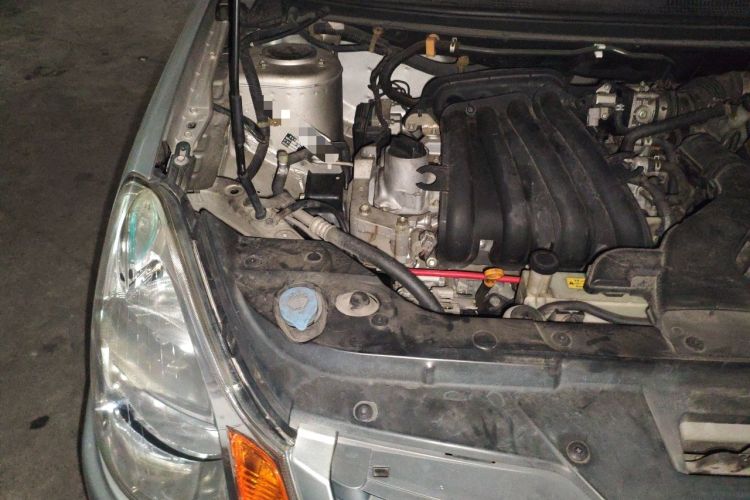 Used Nissan Sylphy 2016 Classic 1.6XE Automatic Leading Edition Engine Bay Right