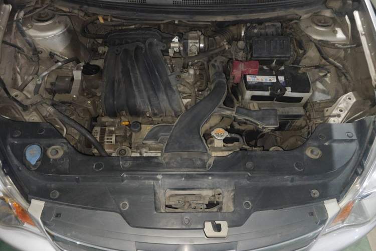 Used Nissan Sylphy 2016 Classic 1.6XE Manual Comfort Edition Engine Bay
