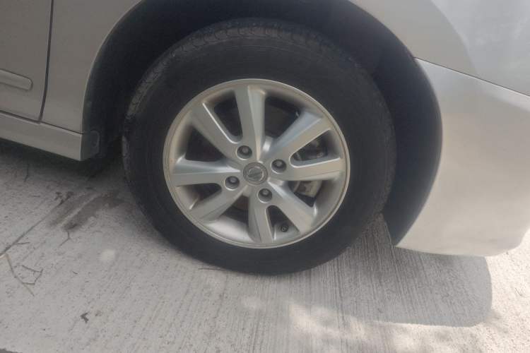 Used Nissan Sylphy 2016 Classic 1.6XE Automatic Leading Edition Exterior 1