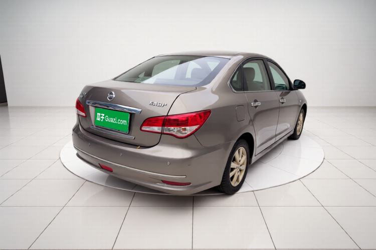 Used Nissan Sylphy 2016 Classic 1.6 XL Automatic Luxury Edition Exterior 5