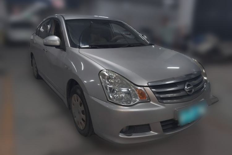 Used Nissan Sylphy 2016 Classic 1.6XE Automatic Comfort Edition Front Right 45 Deg