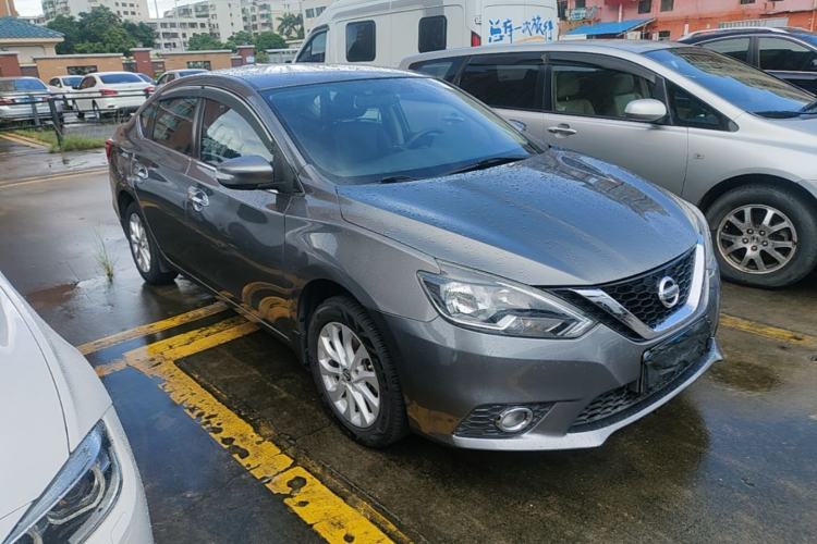 Used Nissan Sylphy 2016 1.6 XL CVT Deluxe Edition Front Right 45 Deg