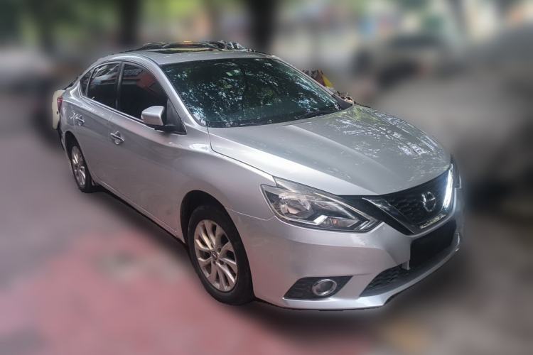 Used Nissan Sylphy 2016 1.6 XL CVT Deluxe Edition Front Right 45 Deg