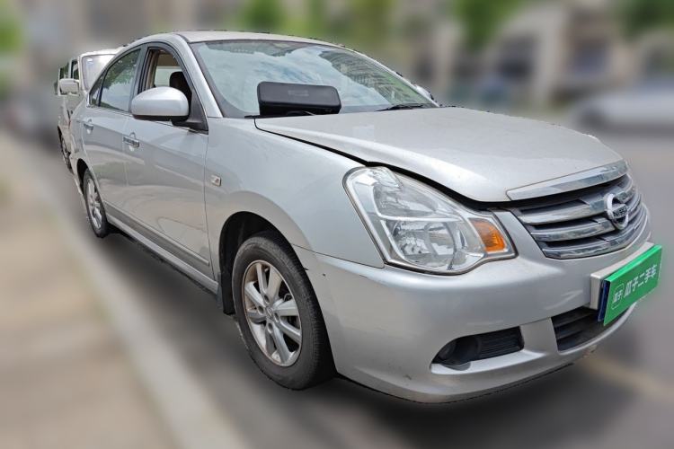 Used Nissan Sylphy 2016 Classic 1.6XL Manual Luxury Edition Front Right 45 Deg