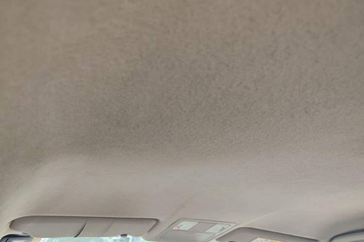 Used Nissan Sylphy 2016 Classic 1.6XE Manual Comfort Edition Headliner