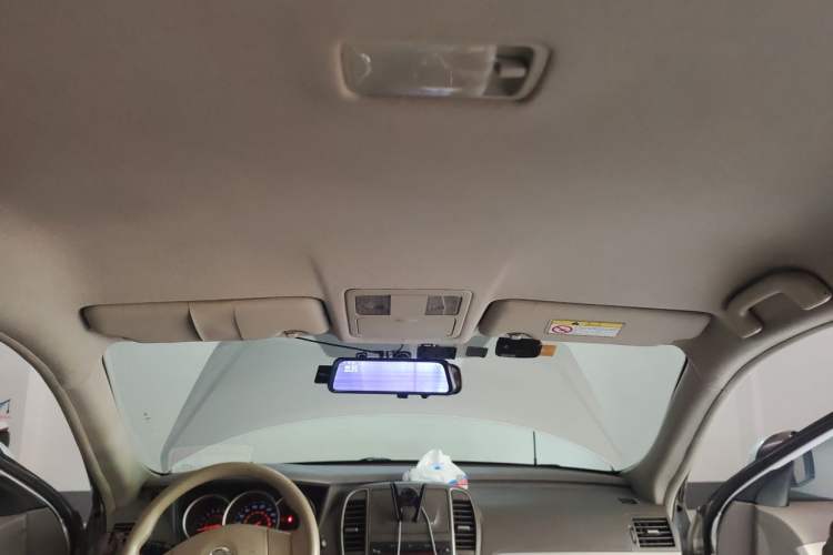 Used Nissan Sylphy 2016 Classic 1.6XE Automatic Comfort Edition Headliner