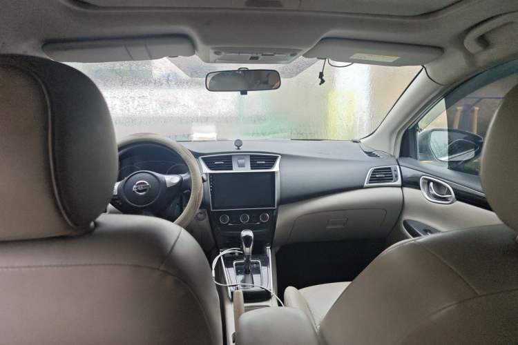 Used Nissan Sylphy 2016 1.6 XL CVT Luxury Edition Headliner