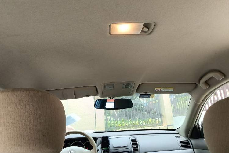 Used Nissan Sylphy 2016 Classic 1.6XE Automatic Leading Edition Headliner