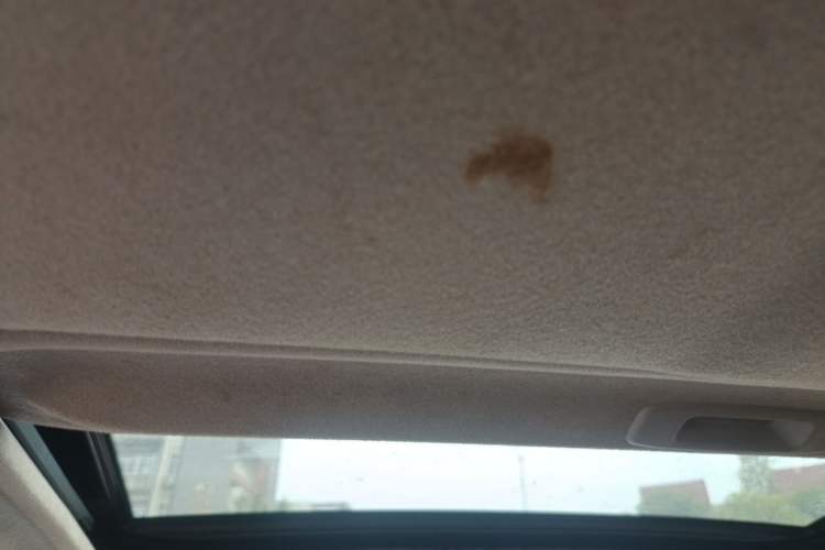 Used Nissan Sylphy 2016 1.6XV CVT Smart Enjoyment Version Headliner