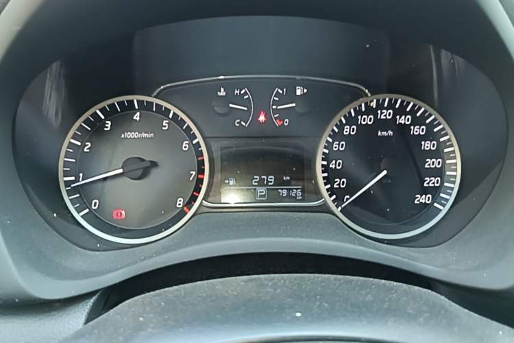 Used Nissan Sylphy 2016 1.6 XL CVT Deluxe Edition Instrument Cluster