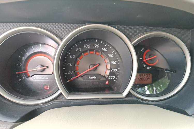 Used Nissan Sylphy 2016 Classic 1.6XE Automatic Comfort Edition Instrument Cluster