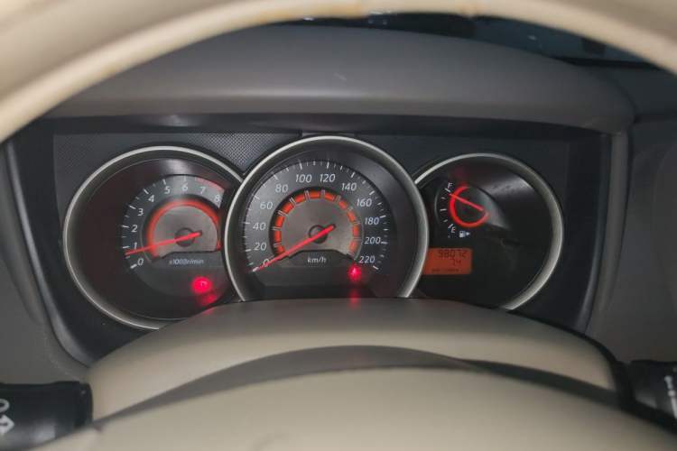 Used Nissan Sylphy 2016 Classic 1.6XE Automatic Comfort Edition Instrument Cluster