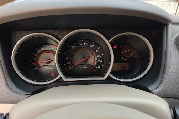 Used Nissan Sylphy 2016 1.6XE Manual Comfort Edition Instrument Cluster