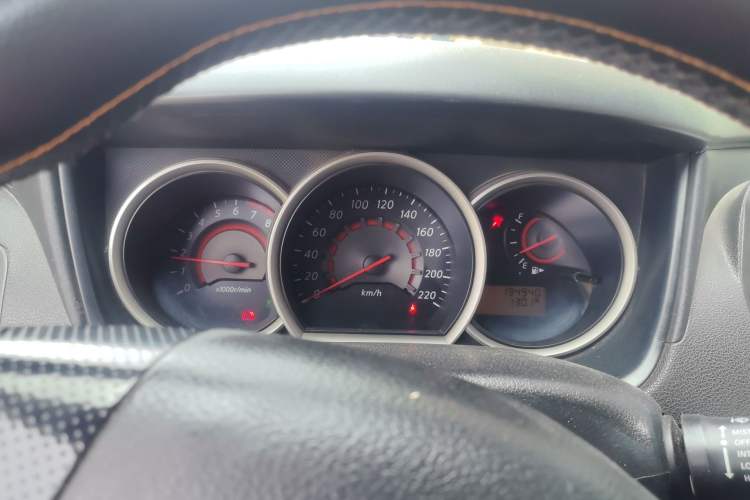 Used Nissan Sylphy 2016 Classic 1.6XE Manual Leading Edition Instrument Cluster
