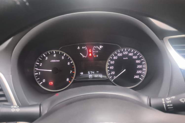 Used Nissan Sylphy 2016 1.6 XL CVT Deluxe Edition Instrument Cluster