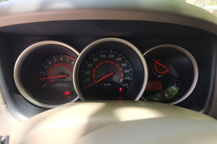 Used Nissan Sylphy 2016 Classic 1.6XE Automatic Comfort Edition Instrument Cluster