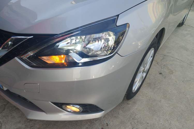 Used Nissan Sylphy 2016 1.6 XL CVT Luxury Edition Left Front Headlight
