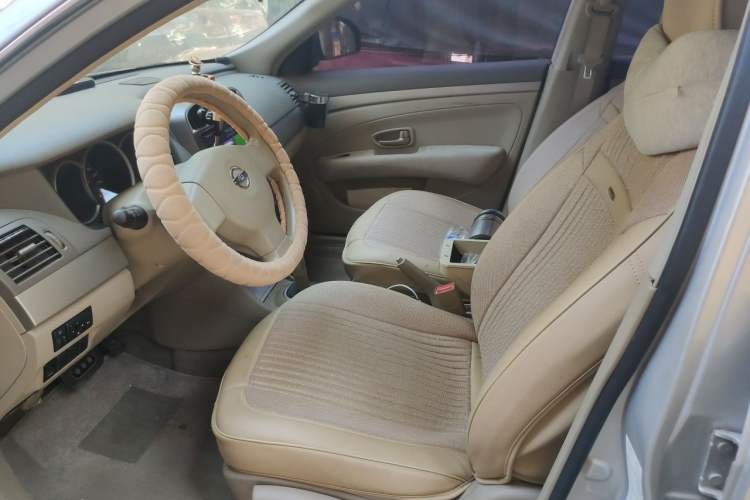 Used Nissan Sylphy 2016 Classic 1.6XE Automatic Leading Edition Left Front Seat