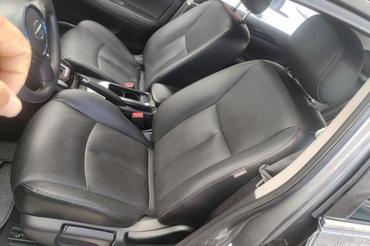 Used Nissan Sylphy 2016 1.6 XL CVT Deluxe Edition Left Front Seat