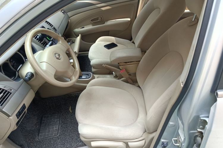 Used Nissan Sylphy 2016 Classic 1.6XE Automatic Leading Edition Left Front Seat