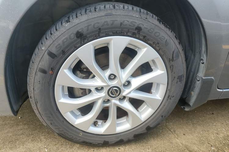 Used Nissan Sylphy 2016 1.6 XL CVT Deluxe Edition Left Front Wheel Hub
