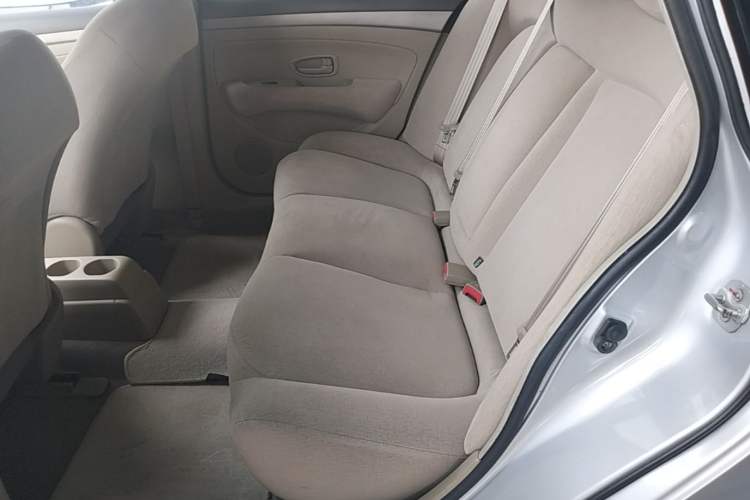 Used Nissan Sylphy 2016 Classic 1.6XE Automatic Leading Edition Left Rear Seat