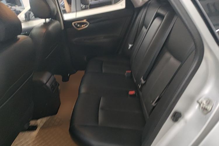 Used Nissan Sylphy 2016 1.6XV CVT Smart Enjoyment Version Left Rear Seat