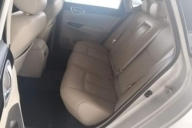 Used Nissan Sylphy 2016 1.6 XL CVT Luxury Edition Left Rear Seat