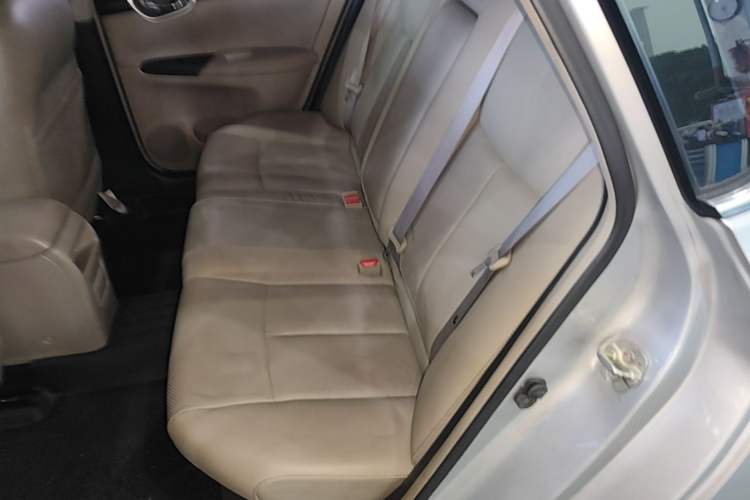 Used Nissan Sylphy 2016 1.6XV CVT Smart Enjoyment Version Left Rear Seat