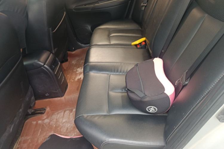 Used Nissan Sylphy 2016 1.6XV CVT Smart Enjoyment Version Left Rear Seat