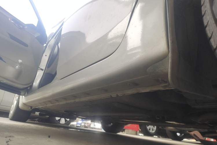 Used Nissan Sylphy 2016 1.6XE CVT Comfort Edition Left Side Sill