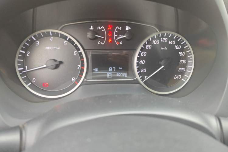 Used Nissan Sylphy 2016 1.6XV CVT Smart Enjoyment Version Odometer Close Up