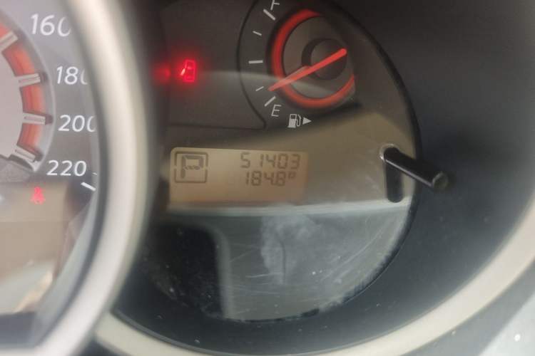 Used Nissan Sylphy 2016 Classic 1.6XE Automatic Leading Edition Odometer Close Up