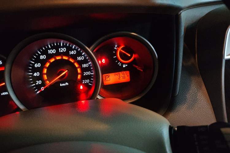 Used Nissan Sylphy 2016 Classic 1.6XE Automatic Comfort Edition Odometer Close Up