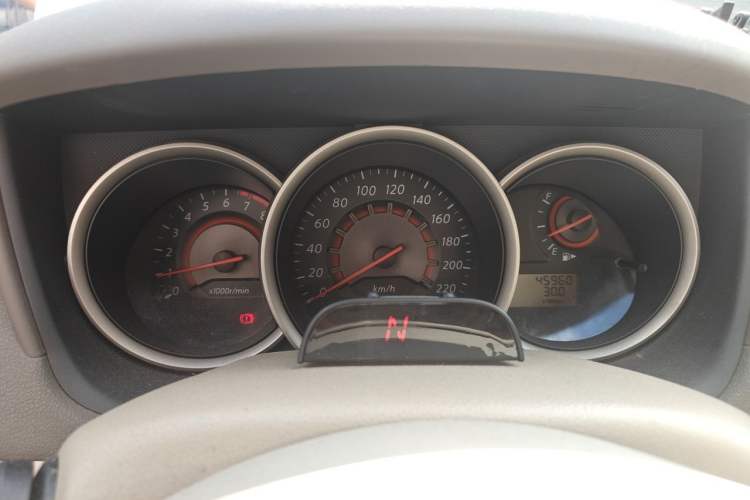 Used Nissan Sylphy 2016 Classic 1.6XE Manual Comfort Edition Odometer Close Up