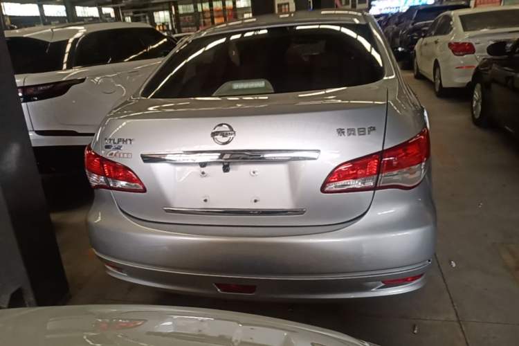 Used Nissan Sylphy 2016 Classic 1.6XE Automatic Leading Edition Rear
