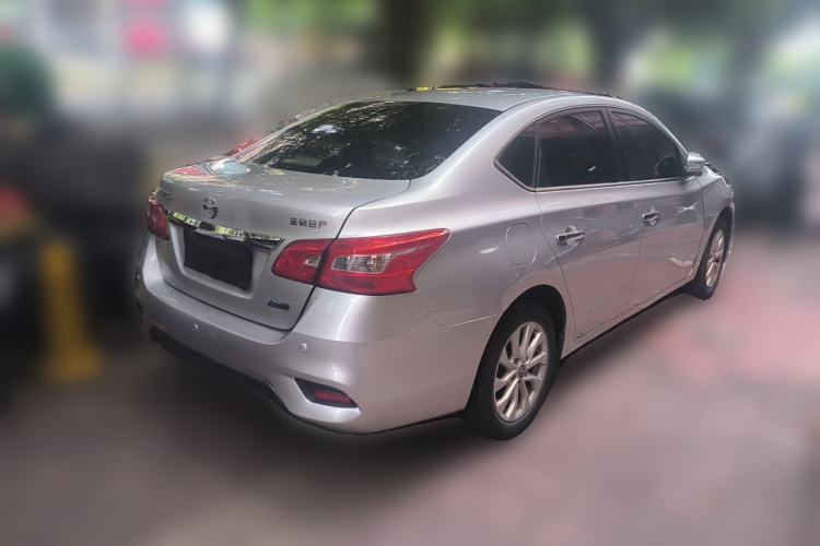 Used Nissan Sylphy 2016 1.6 XL CVT Deluxe Edition Rear Right 45 Deg