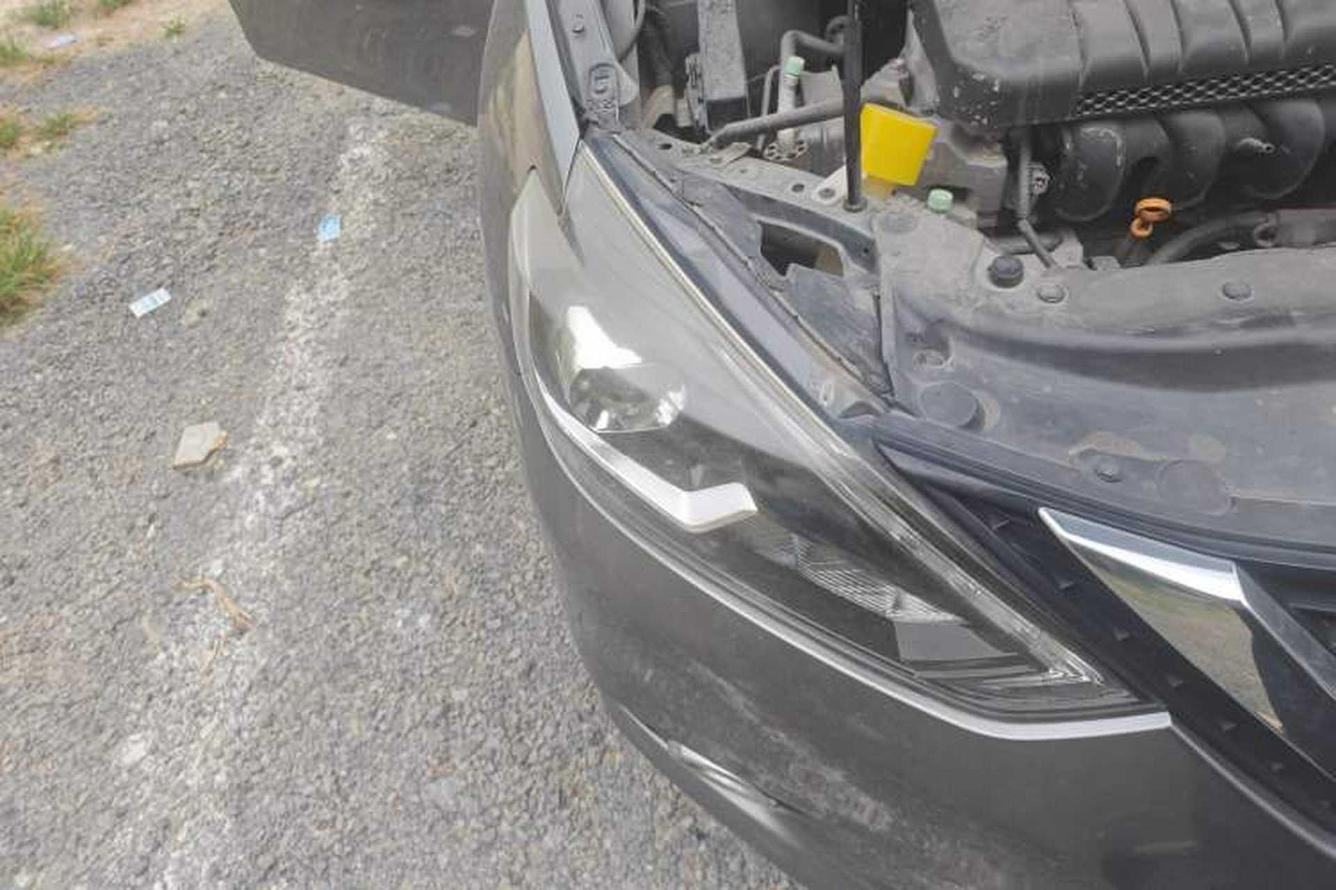 Used Nissan Sylphy 2016 1.6XV CVT Smart Enjoyment Version Right Front Headlight