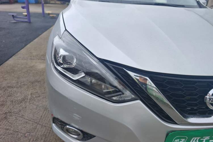 Used Nissan Sylphy 2016 1.6 XL CVT Luxury Edition Right Front Headlight