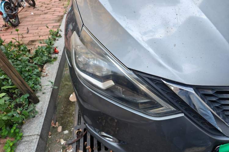 Used Nissan Sylphy 2016 1.6 XL CVT Luxury Edition Right Front Headlight