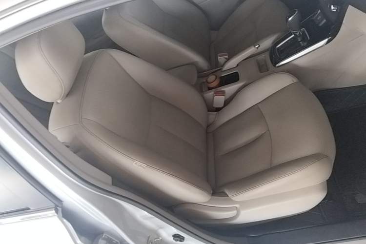 Used Nissan Sylphy 2016 1.6 XL CVT Luxury Edition Right Front Seat