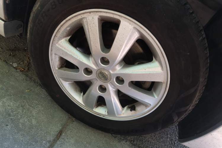 Used Nissan Sylphy 2016 Classic 1.6XE Automatic Comfort Edition Right Front Wheel Hub