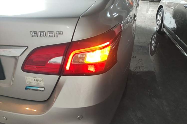 Used Nissan Sylphy 2016 1.6XV CVT Smart Enjoyment Version Right Rear Taillight